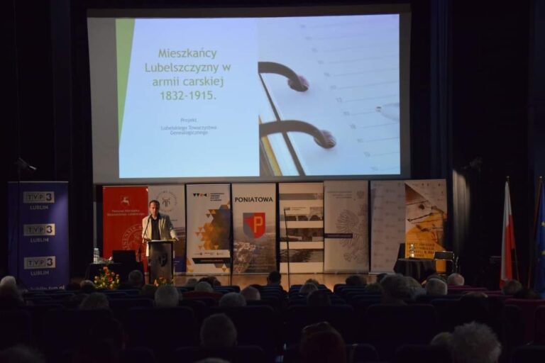 Konferencja „Obozy jenieckie i martyrologia ludności w małej ojczyźnie na przykładzie Poniatowej”